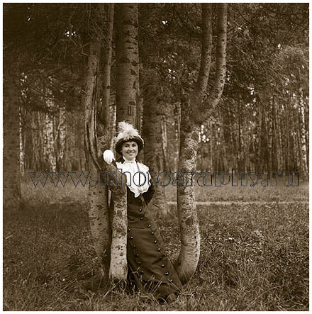 Photo by Nikolay Vechersky