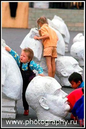 Commi's heads, Moscow. 